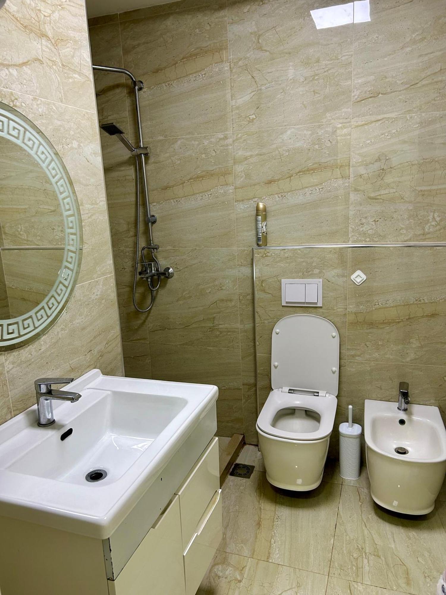 A&X Lovely And Central Apartment - 24H Self Check-In Tirana Eksteriør billede